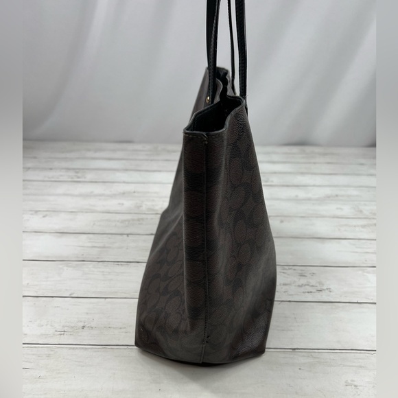 Coach Large Brown Signature Leather Tote Bag [E1966] - Picture 5 of 13
